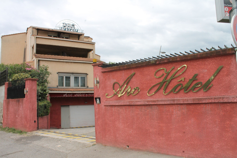 Exterior & Views 2, Adonis Arc Hotel AIX, Bouches-du-Rhône