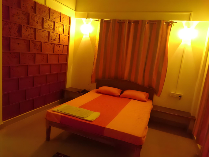 Bedroom 4, Oceanic Holiday Home, Raigarh