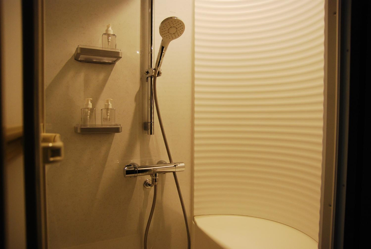 Bathroom 3, Restoring in Kanazawa KAISEN, Kanazawa