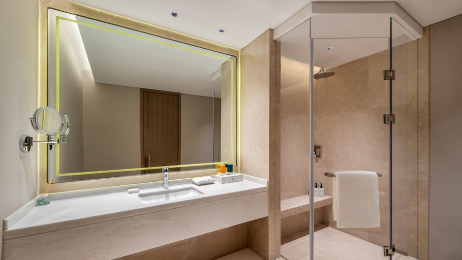Swimming Pool 5, InterContinental Hotels MAOTAI TOWN by IHG, Zunyi