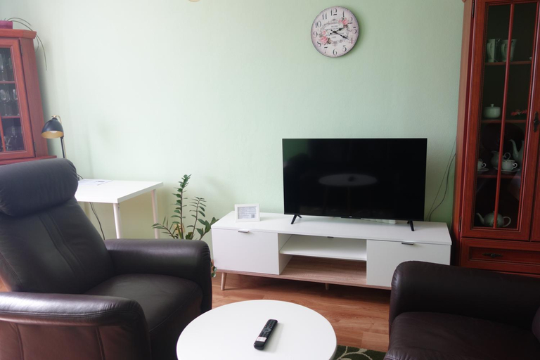 Others 3, Apartment Sofia, Levice