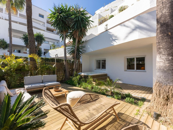 Others 2, Jardines 38 Beautiful Luxury Family Apartment, Málaga