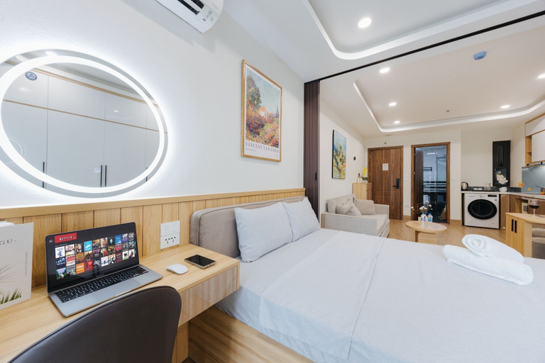 Bedroom 3, Wisteria Luxury Apartment, Ba Đình
