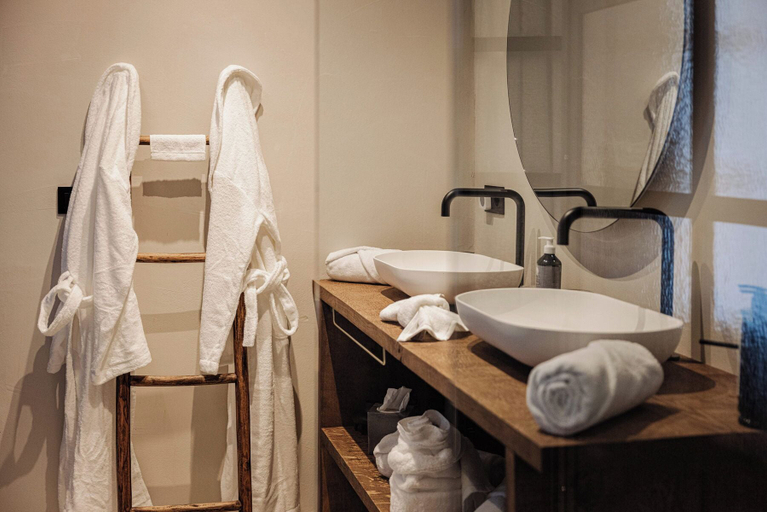 Bathroom 5, Guesthouse Just Be Mine, Limburg