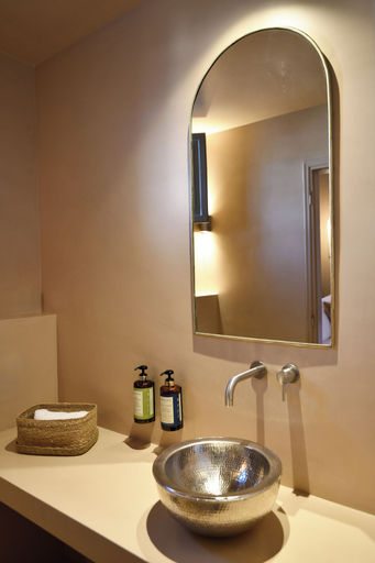 Bathroom 5, Terra Verde Oia by K&K, South Aegean