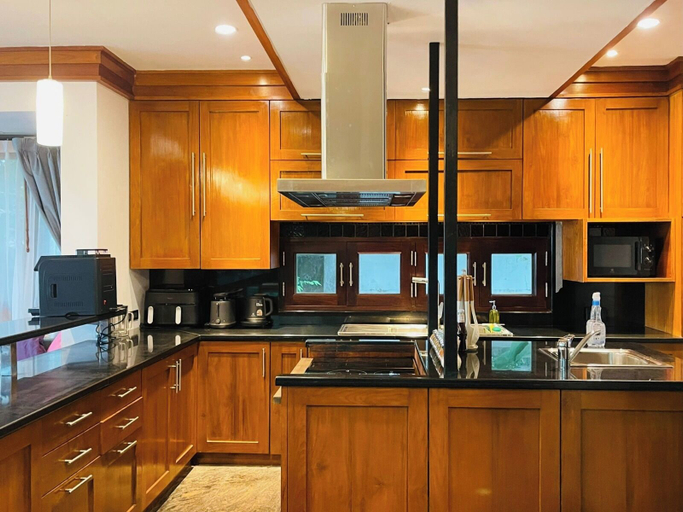 Private kitchen 5, Kiri Anda Villa Phuket, Phuket Island