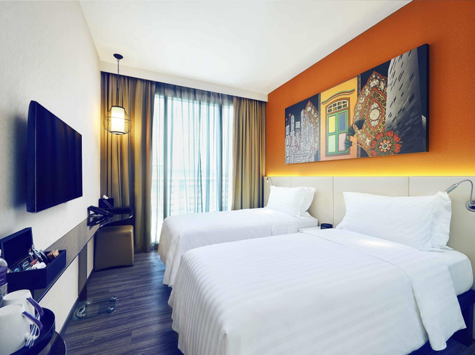 Bedroom 4, Mercure Singapore Bugis, Singapore