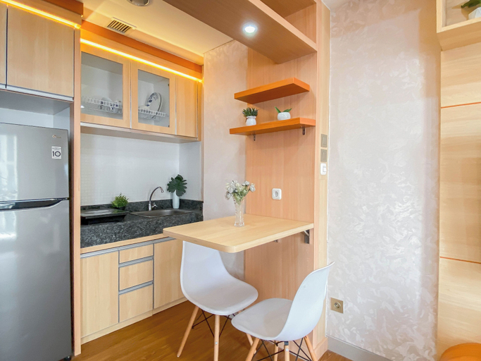 Others 5, Good Place And Spacious Studio Transpark Cibubur Apartment, Depok