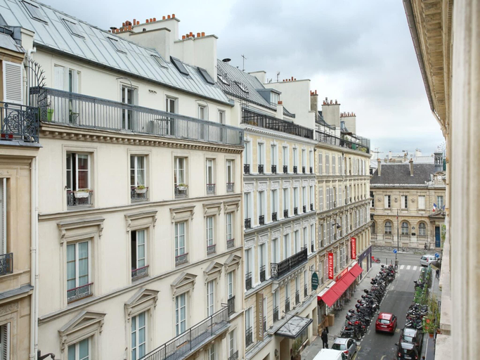 3, Sublime Apartment Haussmann Opera, Paris
