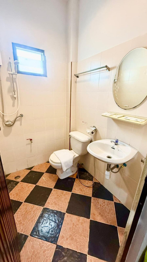 Bathroom 4, Cozy Bay Rawai, Phuket Island