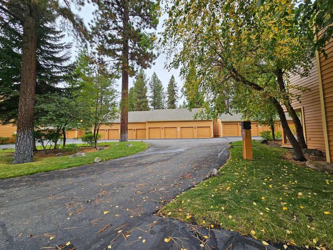 Property grounds 5, Delightful Mccloud 2 Bedroom Condo by RedAwning, Washoe