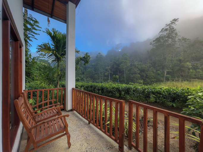 Living area 5, Rain Forest Vibe Sinharaja, Kotapola