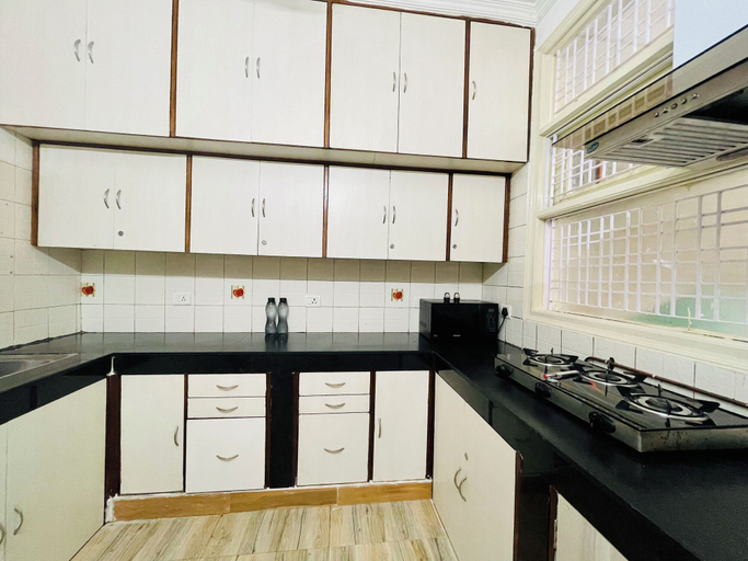 Others 5, BluO 1BHK - DLF Galleria | Balcony, Suite, Gurgaon