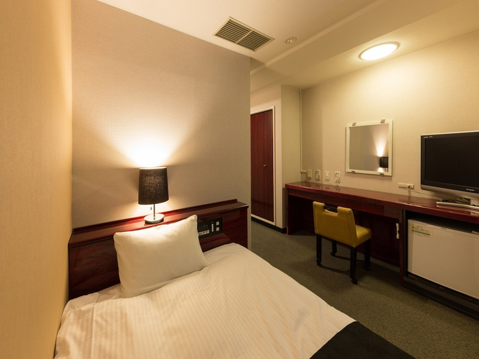 Bedroom 2, APA Hotel Tsubamesanjo-Ekimae, Tsubame