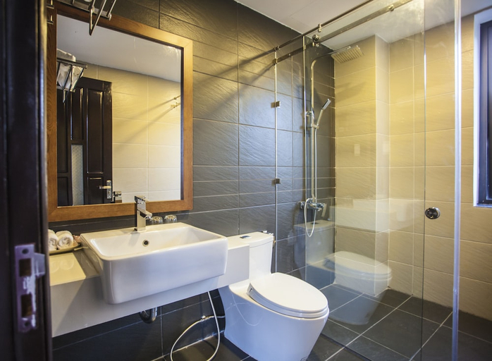 Bathroom 4, Hoi An Four Seasons Villa, Da Nang