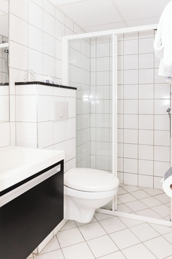 Bathroom 5, Thon Hotel Backlund, Levanger