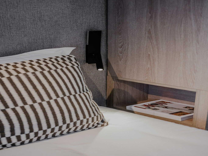 Bedroom 2, Charming and intimate apartment - 2BR/3P - Louvre, Paris