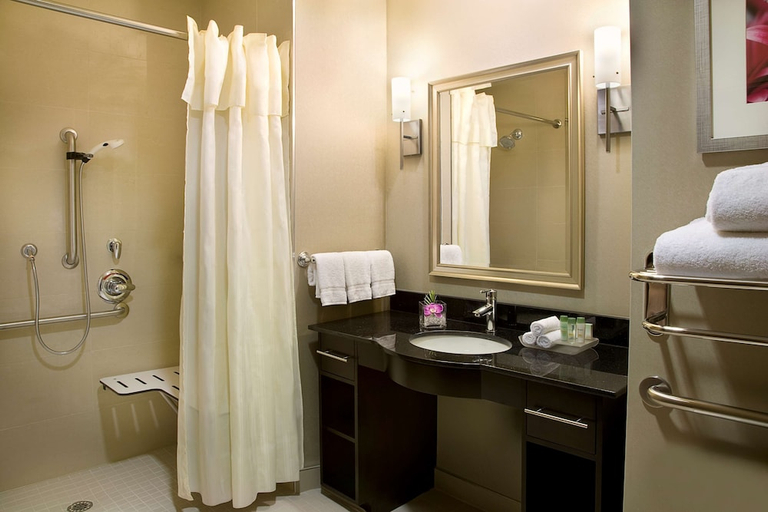 Bathroom 5, Homewood Suites by Hilton Toronto Vaughan, York