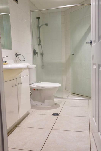 Bathroom 4, Focus Apartments, Gold Coast