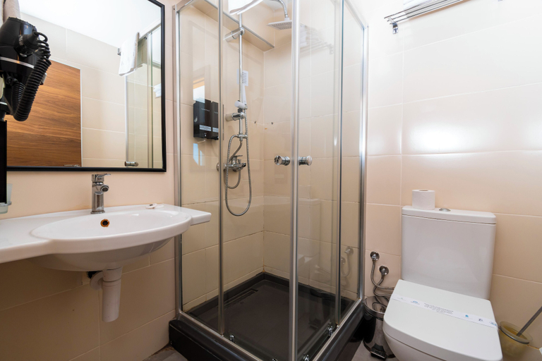 Bathroom 5, Mimoza Beach Hotel