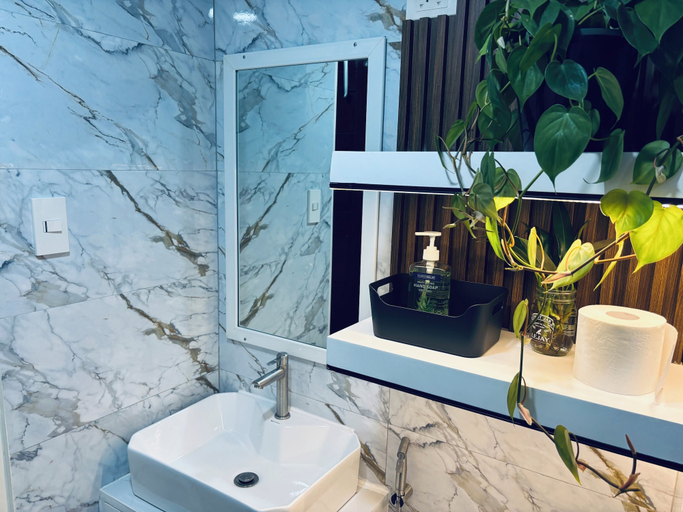 Bathroom 4, Smart Stay 2600, Baguio City