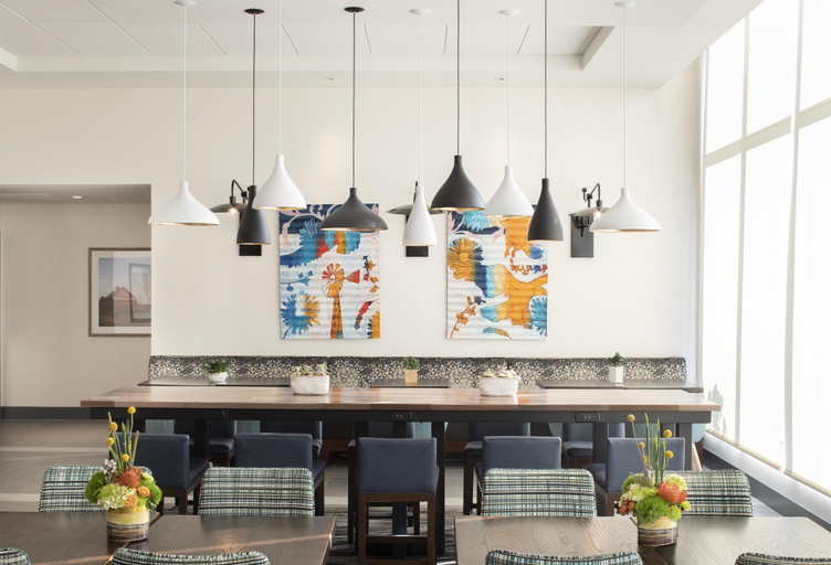 Food & Drinks 5, Hyatt Place East Moline Quad Cities, Rock Island