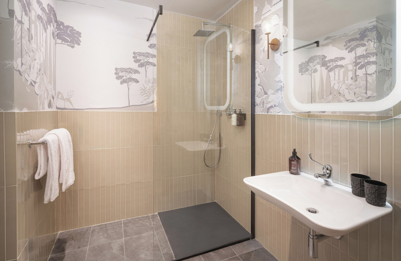 Bathroom 4, NYX Hotel Rome by Leonardo Hotels, Roma
