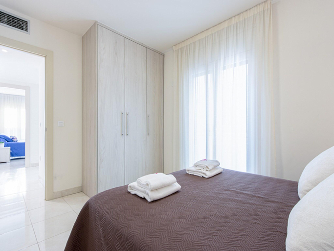 3, Apartment in Roses Near de la Punta Beach, Girona