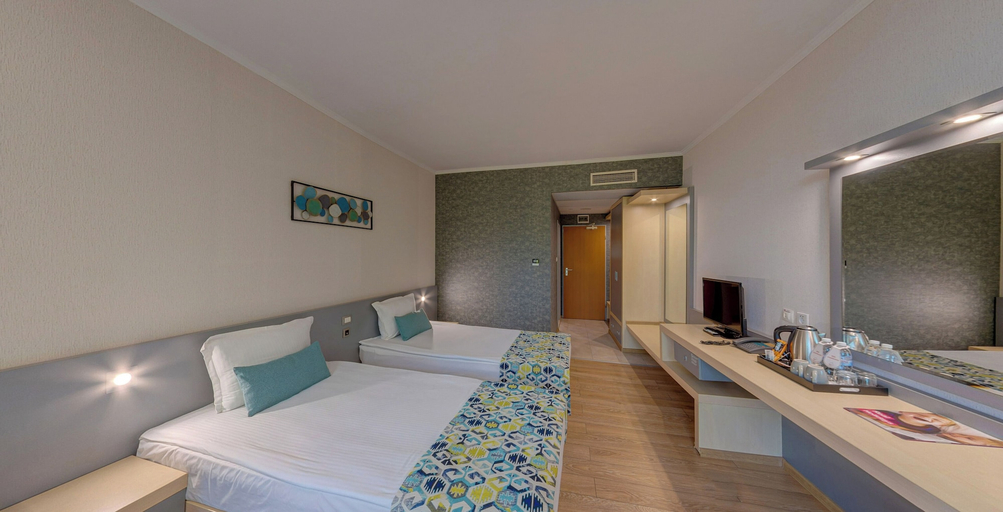 Bedroom 3, Hotel Marina Palace, Affiliated by Meliá, Nesebar