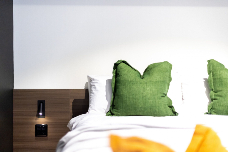 Room 5, Immaculate Braddon Studio With Accessible Bathroom, Canberra