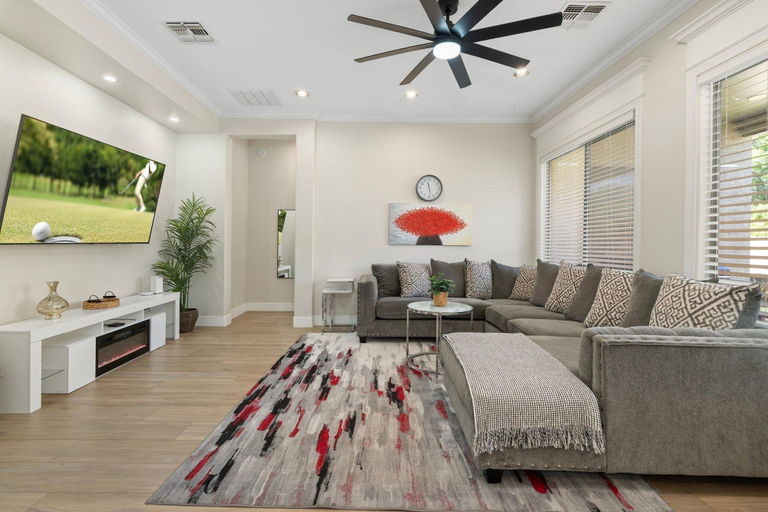 Room 2, Dublin in Gilbert With 4 Bedrooms and 2 Bathrooms, Maricopa