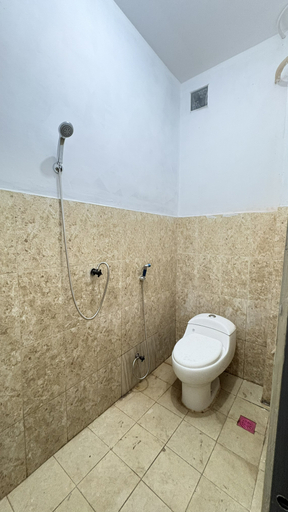 Bathroom 5, Good Sleep 3 Balikpapan by Voss Ascend, Balikpapan
