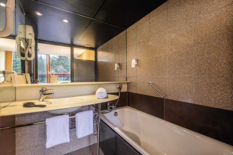 Bathroom 3, Club Belambra Arc 1800 L'Hotel du Golf, Savoie