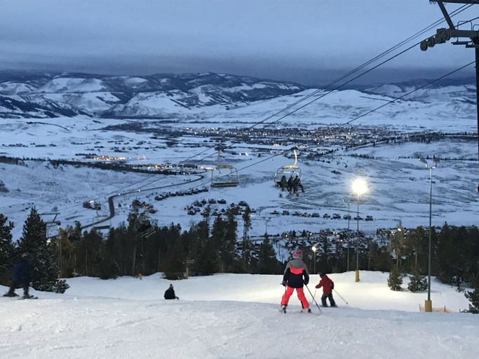 Snow and ski sports, Base Camp 304 1 Bedroom Condo by RedAwning, Grand