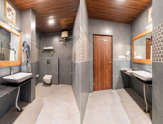 Bathroom 4, Vijaygarh Resort & Cottages with Private Pool, Udaipur