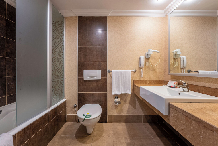 Bathroom 4, Hotel Kaya Belek - All Inclusive, Serik