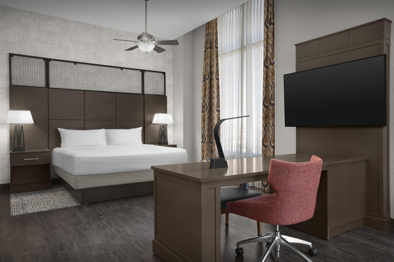 Bedroom 4, Hampton Inn & Suites Austin @ The University / Capitol, Travis