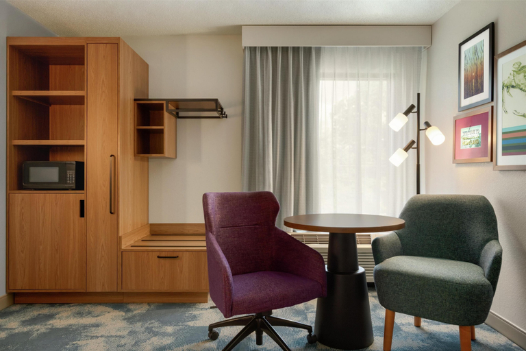 Others 5, Hampton Inn Hagerstown, Washington