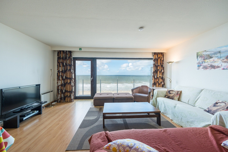 Others 1, Apartment on the 8th Floor With sea View, West-Vlaanderen