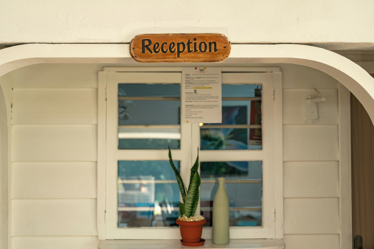 Exterior & Views 2, Beau Vallon Bungalows