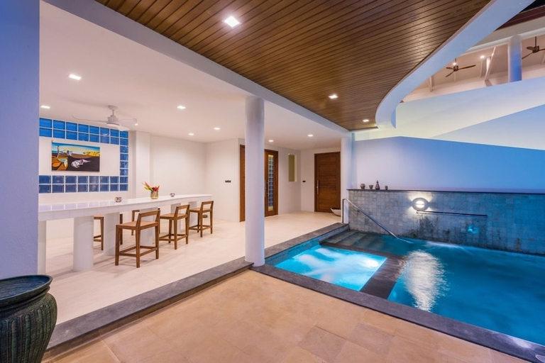 Sport & Beauty 2, Penthouse Savoye, Mueang Krabi