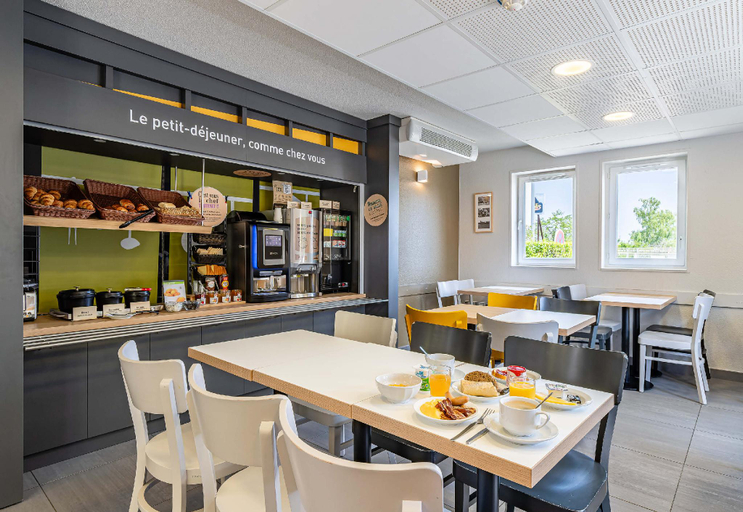 Food & Drinks 5, B&B HOTEL Poitiers 1 Futuroscope, Vienne