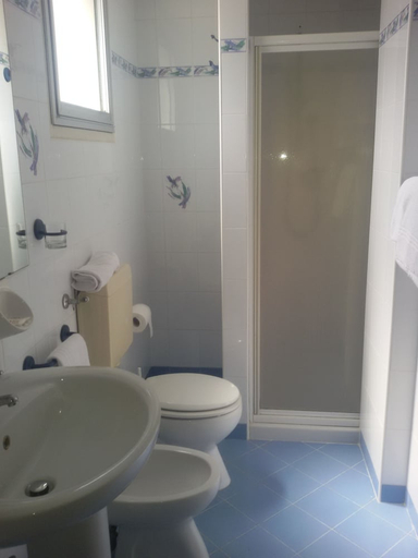 Bathroom 4, Sporting Baia Dependence Villa Athena, Messina