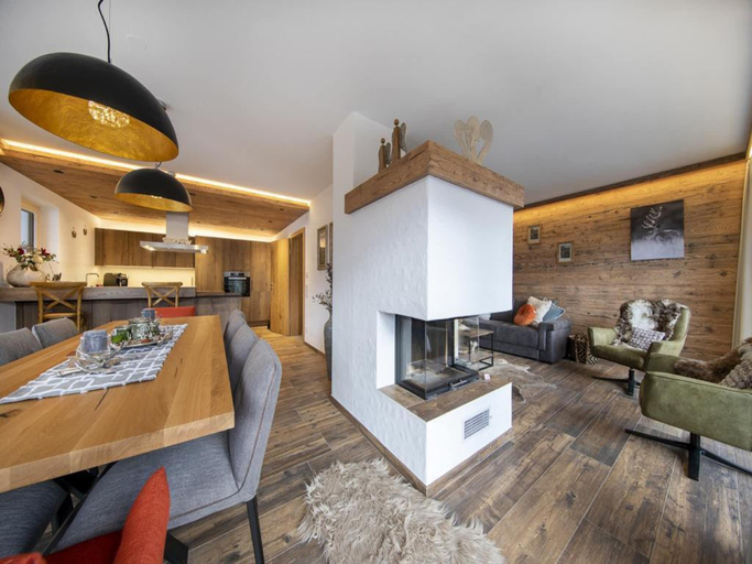 3, Mountain Wellness stay in Neukirchen, Zell am See