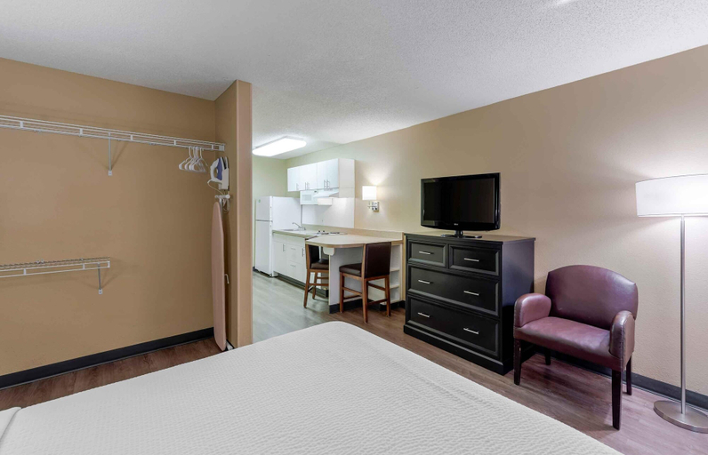 Bedroom 3, Extended Stay America Suites Orange County Cypress, Orange