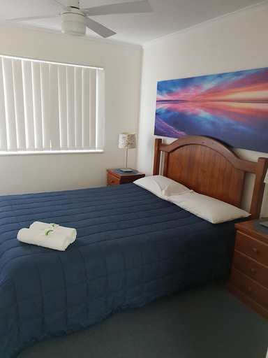 Bedroom 2, Bayviews & Harbourview Holiday Apartments, Maroochy - Mooloolaba