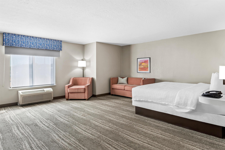 Bedroom 3, Hampton Inn & Suites Farmington, San Juan