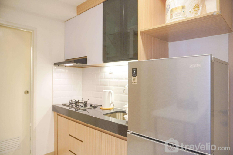 Others 4, Homey 2BR Apt Tokyo Riverside PIK 2 By Travelio, Tangerang