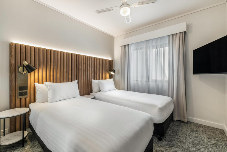 Bedroom 3, Adina Apartment Hotel Perth - Barrack Plaza, Perth