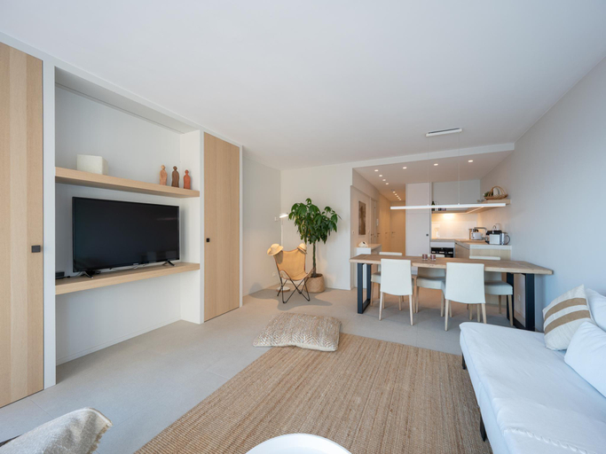 4, Apartment by the Beach with Stunning Sea View, West-Vlaanderen